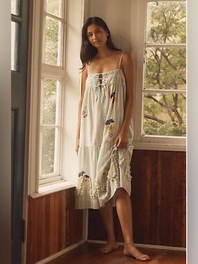 Anthropologie, collaboration between artist Nay Bellamy by Lyrebird size S